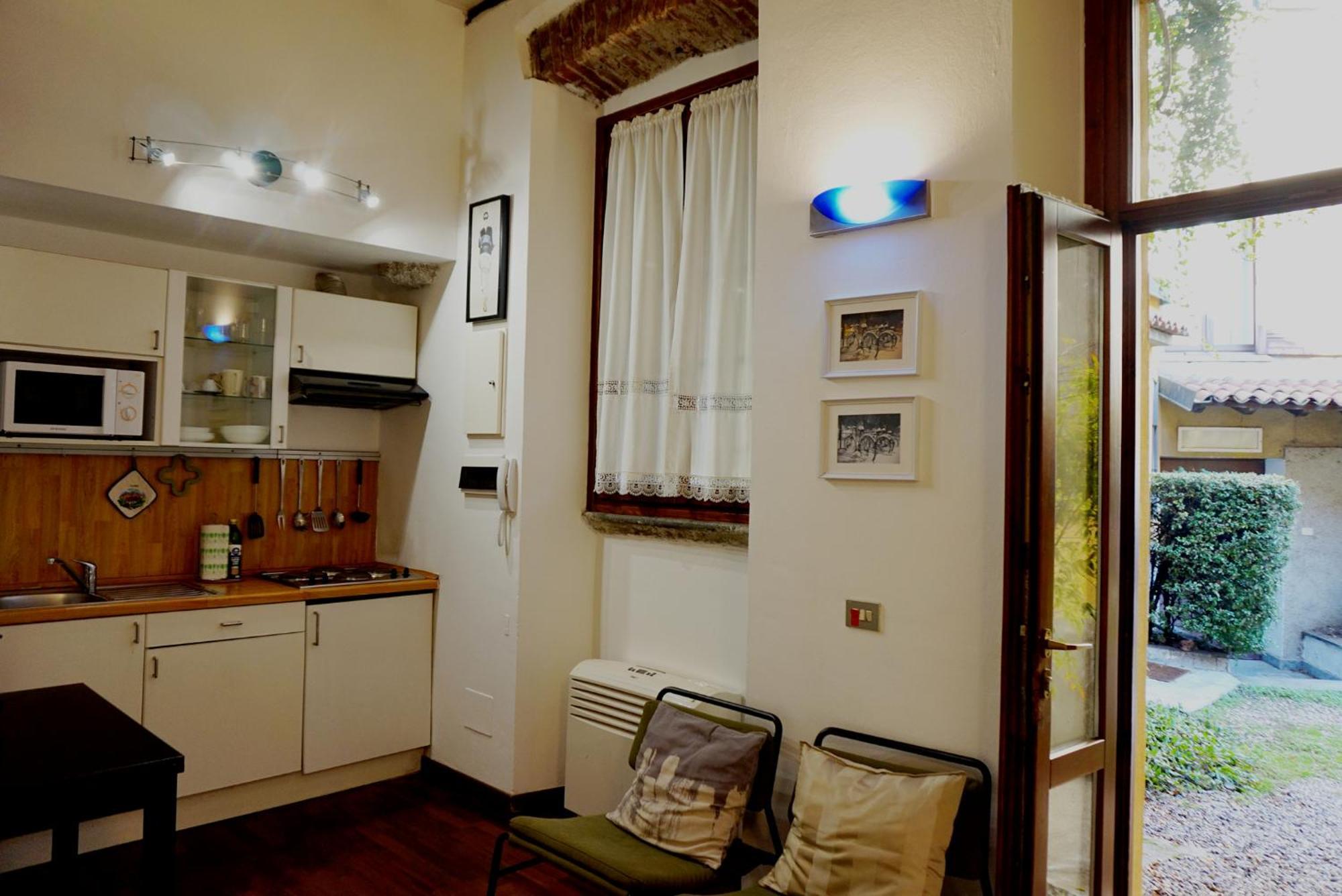 Studio Apartment Vicolo Lavandai Milano Exteriör bild