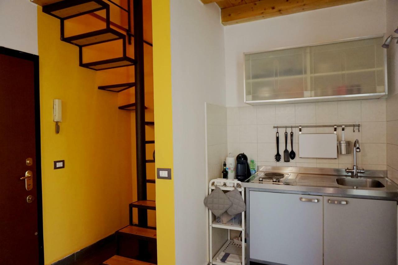 Studio Apartment Vicolo Lavandai Milano Exteriör bild